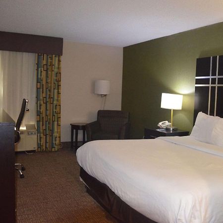 Comfort Inn & Suites Maumee - Toledo I80-90 Екстериор снимка