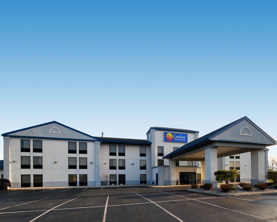 Comfort Inn & Suites Maumee - Toledo I80-90 Екстериор снимка