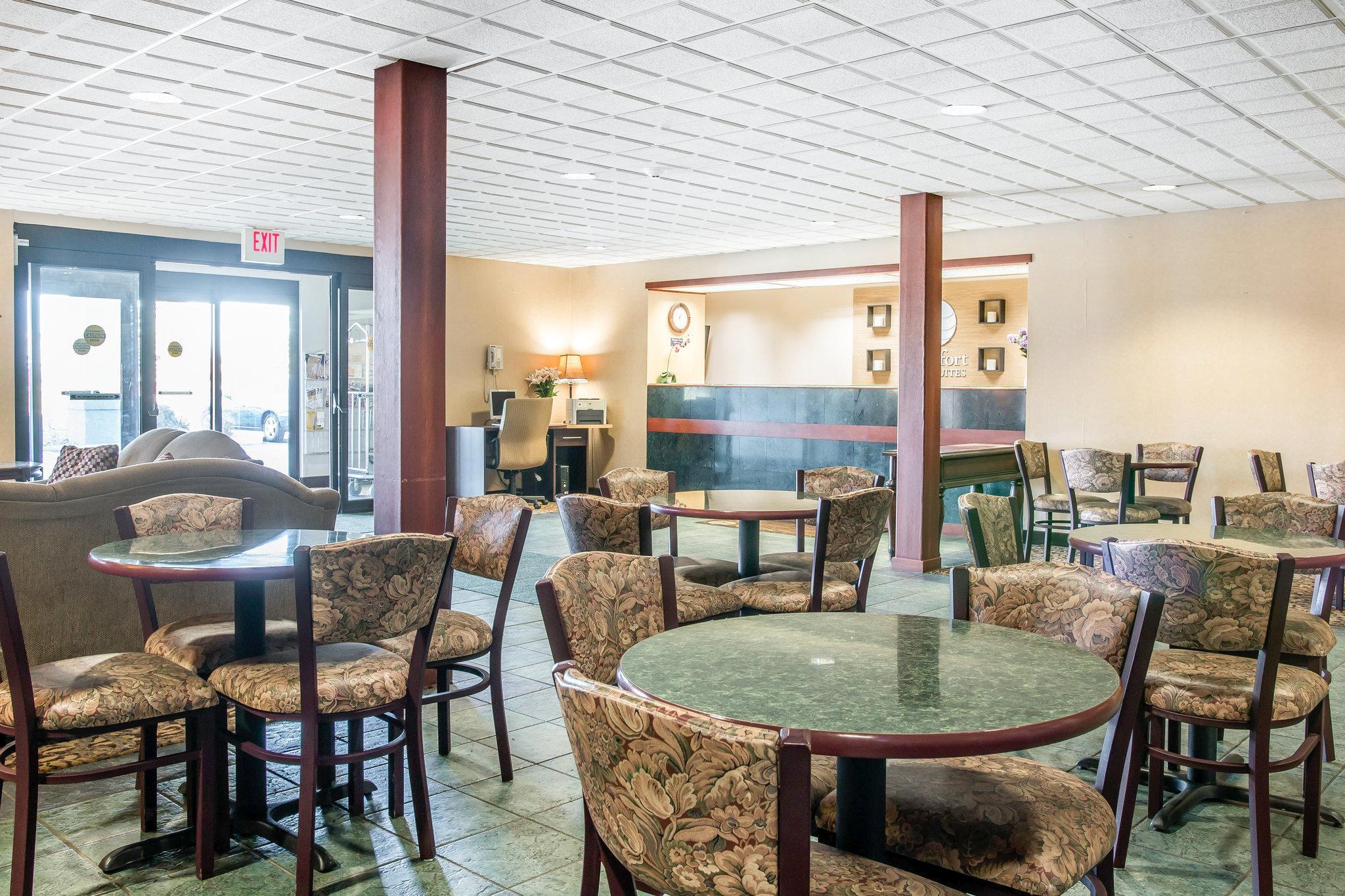 Comfort Inn & Suites Maumee - Toledo I80-90 Екстериор снимка