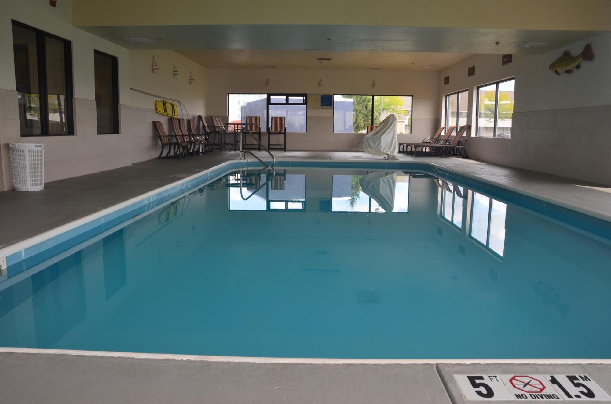 Comfort Inn & Suites Maumee - Toledo I80-90 Екстериор снимка