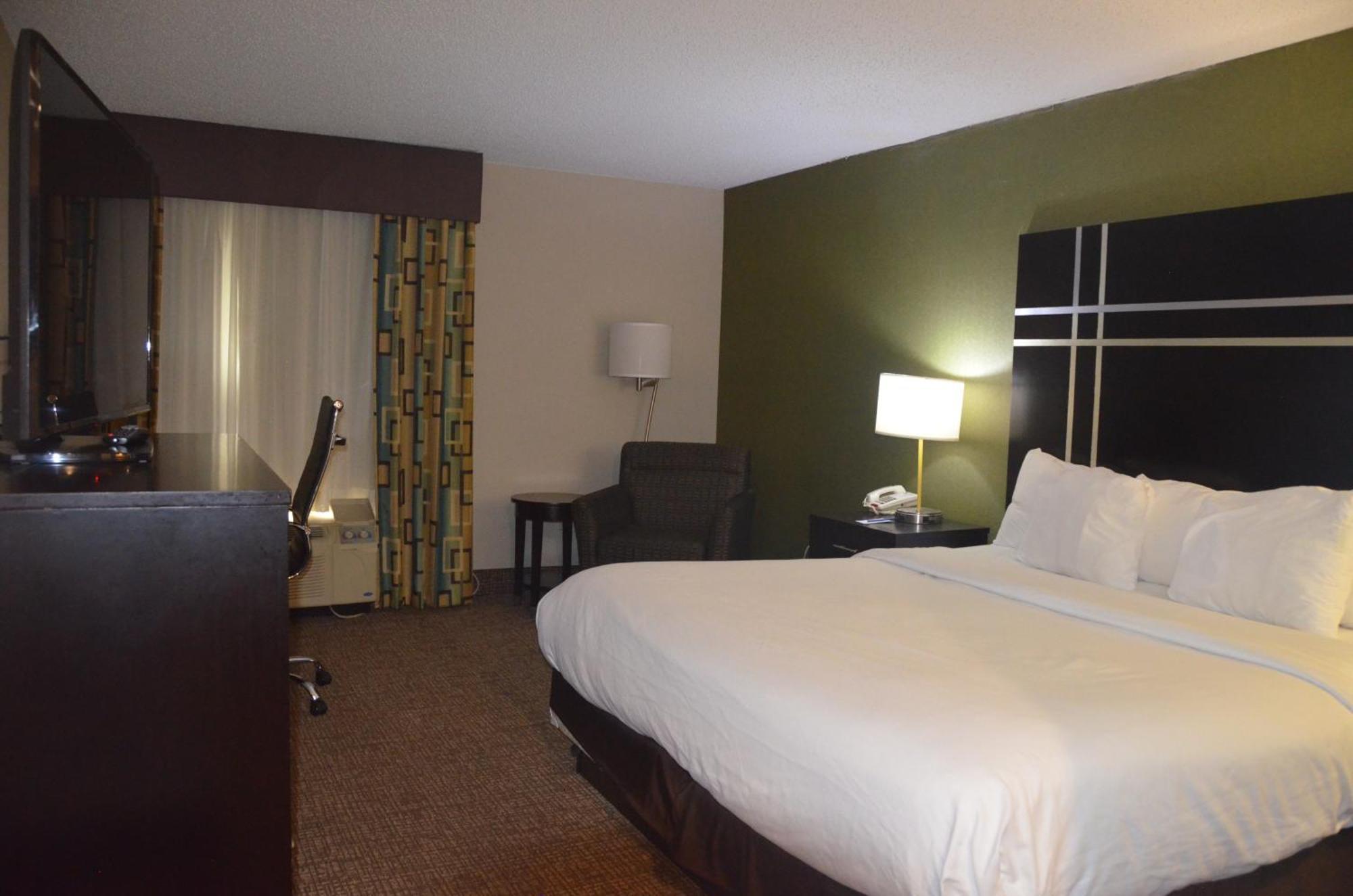 Comfort Inn & Suites Maumee - Toledo I80-90 Екстериор снимка