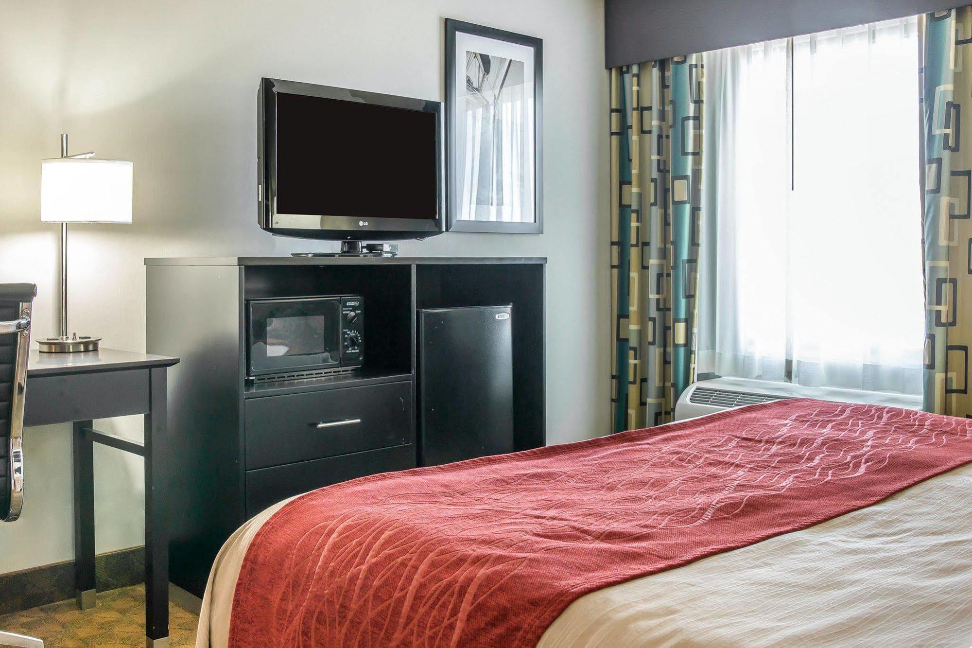 Comfort Inn & Suites Maumee - Toledo I80-90 Екстериор снимка